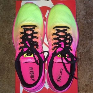 Nike Flex 2016 Run Sneakers